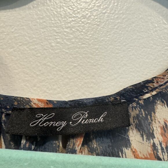 Blouse Long Sleeve Floral Print Pink Flowy Lightweight Career Womens sz Small - Picture 4 of 7